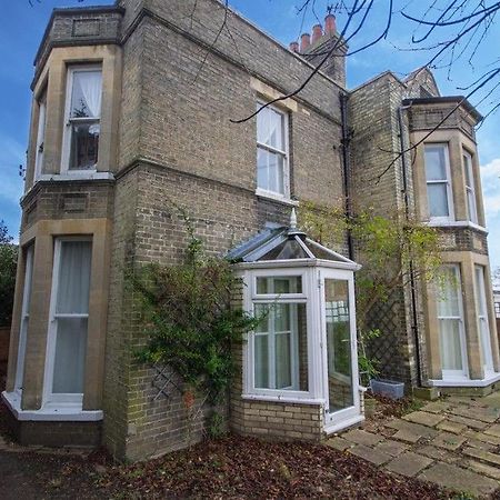 Spacious 2 Bedroom Apartment With Garden Cambridge  Extérieur photo
