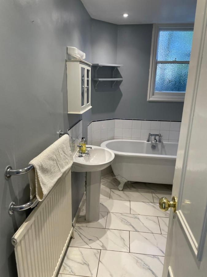Spacious 2 Bedroom Apartment With Garden Cambridge  Extérieur photo