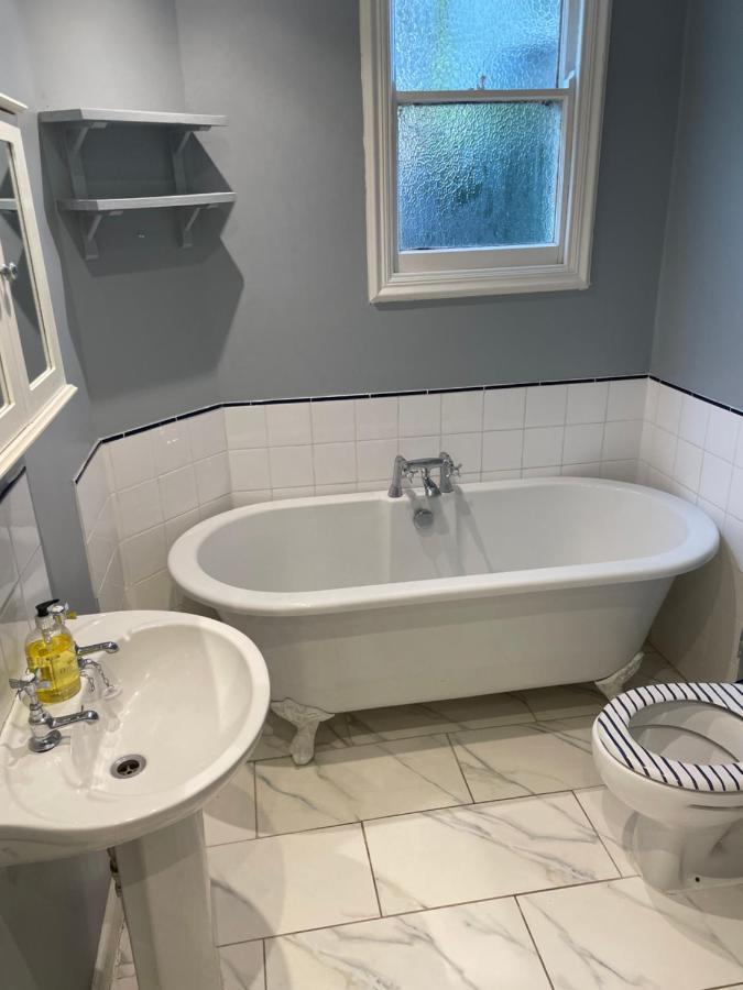 Spacious 2 Bedroom Apartment With Garden Cambridge  Extérieur photo